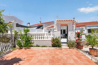 House in Zona Carrefour - Urbanizaciones