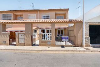 Casa aparellada a Los Cuarteros