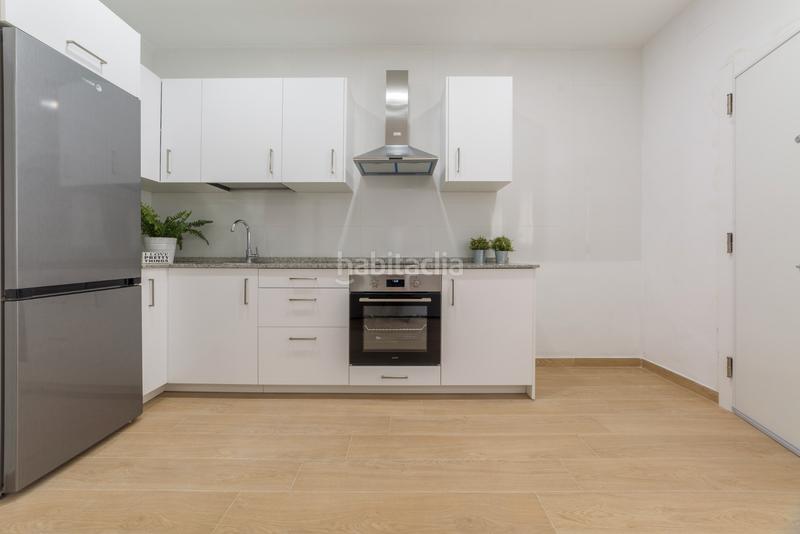 Foto b53375df-1e90-4582-9941-e22e2fead2d5. Affitto appartamento in calle doctor mañas bernabéu 9 in Málaga