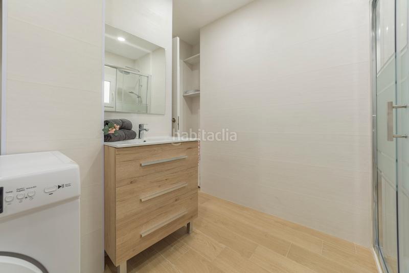 Foto b1c19bb2-6004-423c-825e-bf967fa56d7c. Alquiler piso en calle doctor mañas bernabéu 9 ¿a qué esperas? en Málaga