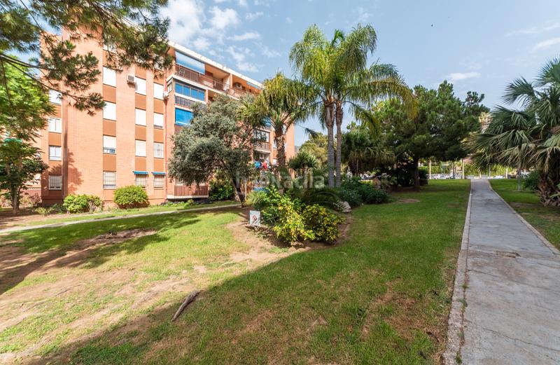 Foto b7000fcd-727d-4035-a9f0-191135c84863. Pis amb aparcament a Solymar Benalmádena