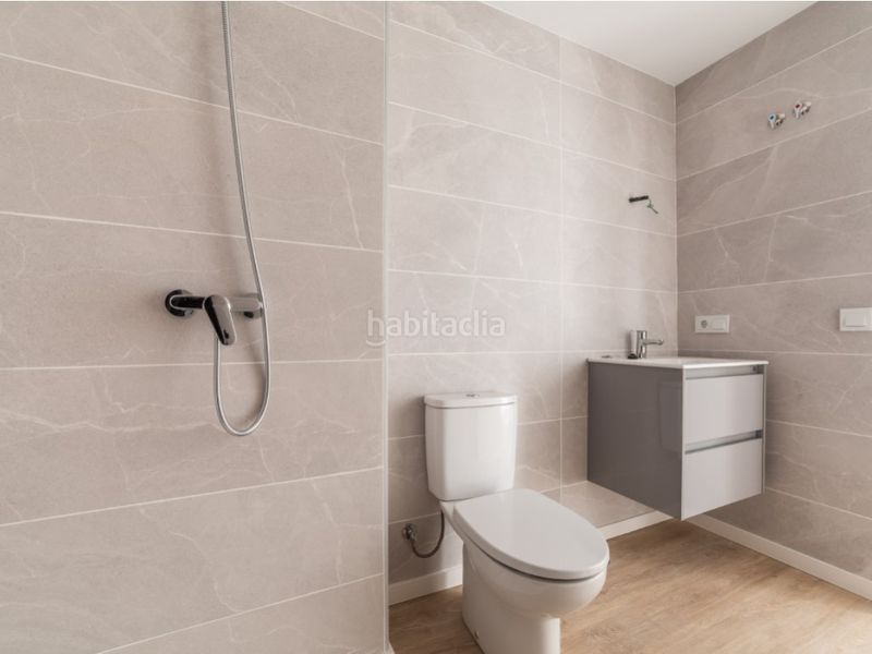 Foto ab6f8a23-a130-4f14-8134-7d38881e6461. Pis amb aparcament a Los Almendros - El Limonero - El Tomillar Málaga