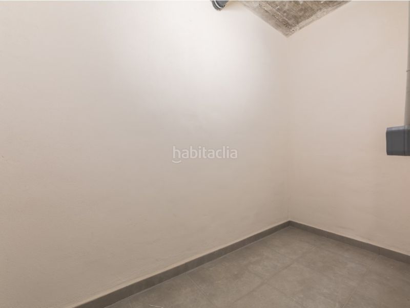 Foto efa7f8d5-b0eb-4832-89b1-741bd8859627. Pis amb aparcament a Los Almendros - El Limonero - El Tomillar Málaga