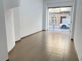Alquiler Local Comercial  Carrer argentona. Local comercial en calle argentona pleno centro de matar