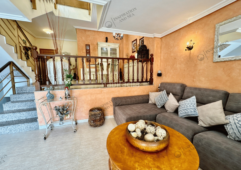 Foto 1b182a40-11d9-4e69-a8bc-6925dce37bb4. Maison jumelée avec piscine dans S´Eixample-Can Misses Ibiza