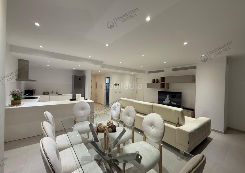 Foto f0b1aa7c-774e-4087-9eb2-730f8cf36384. Rent penthouse with heating in Santa Eulària des riu Santa Eulària