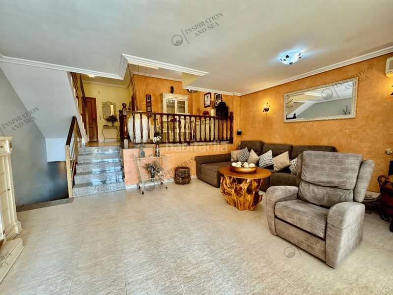 Foto 4c3d4bf8-5a65-4aeb-88bb-58468efbd726. Rent duplex with heating pool in S´Eixample-Can Misses Ibiza