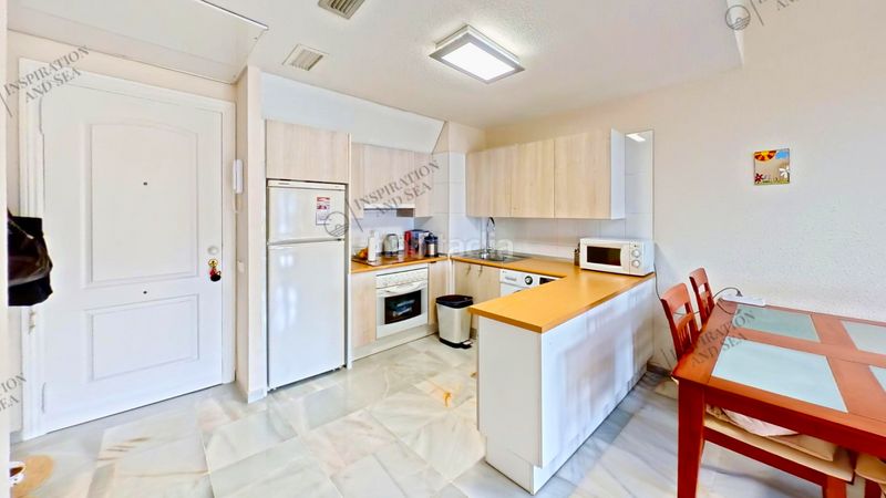 Foto 93da3a5d-4986-40d3-adb8-e91d6fe017ba. Appartamento con piscina in Marina Botafoc-Talamanca Ibiza