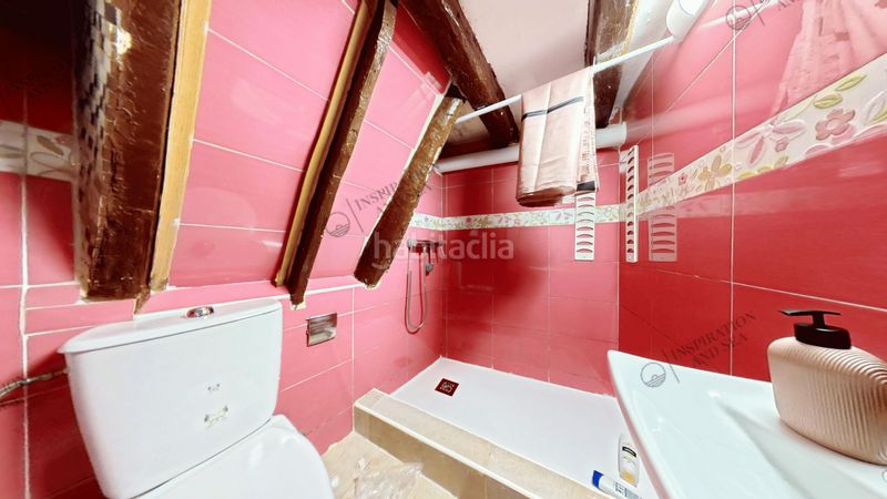 Foto e57b1c94-6d8b-419d-b8a8-9e1b18147ed1. Estudi amb calefacció a Dalt Vila-La Marina Ibiza