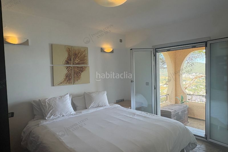 Foto db452840-db8d-4b04-bfab-40579ed3abd7. Lloguer casa amb piscina a Santa Eulària des riu Santa Eulària