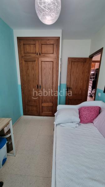 Foto 2694059e-421e-43a2-9124-7dcf5a5e6ef1. Reihenhaus mit kamin parking in Taraguilla-Estación San Roque