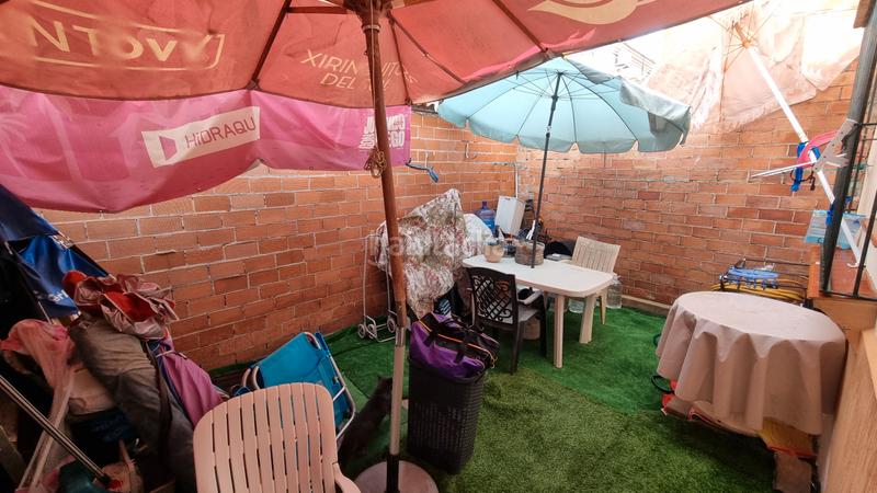 Foto 68eb35ac-3878-49c5-9b98-8ee020ad0bb5. Reihenhaus mit kamin parking in Taraguilla-Estación San Roque