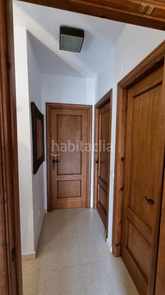 Foto b29b77f5-831e-4f33-9c91-57d3ec347b84. Reihenhaus mit kamin parking in Taraguilla-Estación San Roque