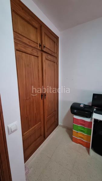 Foto be0c7bfb-8c5b-4539-a413-274dfe2b6b9c. Reihenhaus mit kamin parking in Taraguilla-Estación San Roque