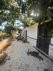 Terrain résidentiel à Campillo. Parcela con casa, almacén y nave en zona almenara (lorca)