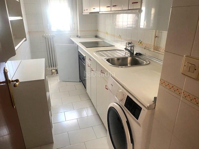 Foto 90e8049a-b79c-4a9b-8ceb-4262a9b53039. Lloguer apartament a calle del arzobispo morcillo 20 a Zaragoza