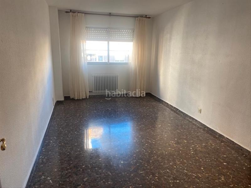 Foto 9df23f9b-8916-4029-bb5e-1cea9c045489. Lloguer apartament a calle del arzobispo morcillo 20 a Zaragoza