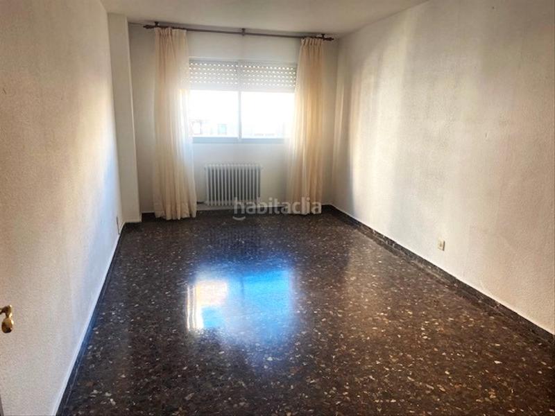 Foto cd2f77ce-e666-4c1e-ae2c-039293490031. Lloguer apartament a calle del arzobispo morcillo 20 a Zaragoza