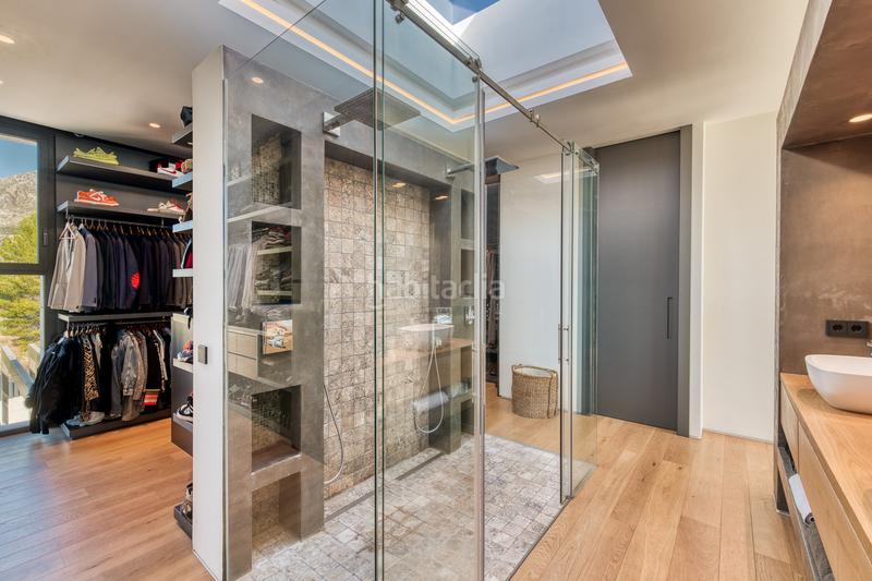 Foto 4894e3e4-2968-4f28-88e0-74f25666c3cf. Maison avec parking piscine dans Nagüeles Alto Marbella