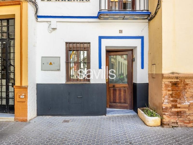 Foto b7e884ea-d167-4851-92d1-7d7bd830e510. Casa adosada vivienda singular en el arenal, en Arenal - Museo Sevilla