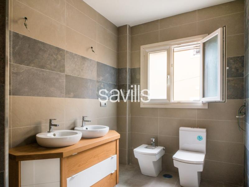 Foto 2241783a-d773-4641-a09b-d964994e9419. Chalet mit parking in La Cala del Moral Rincón de la Victoria