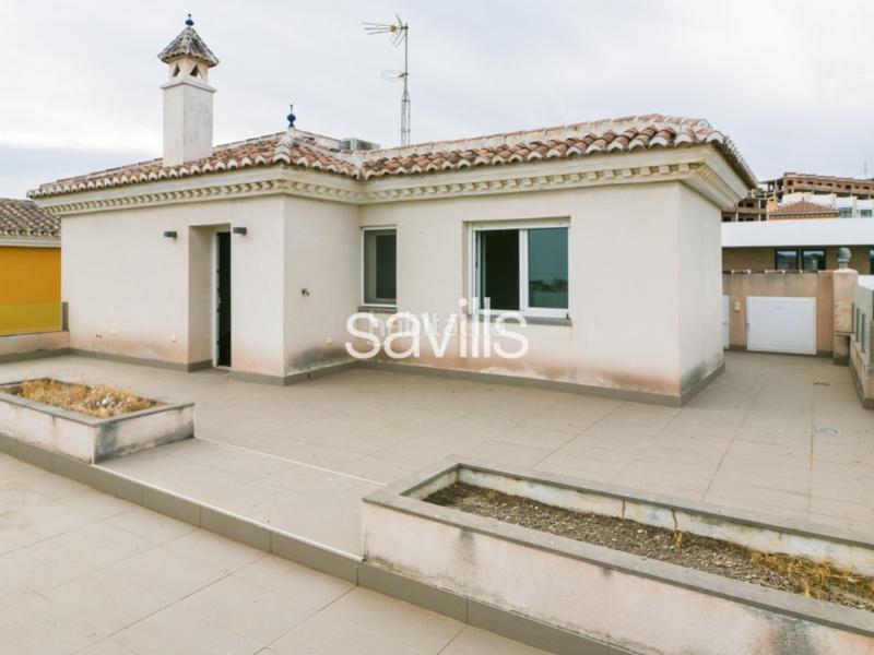 Foto 53fc1903-28fa-4aa2-b294-10f87ba45b73. Chalet mit parking in La Cala del Moral Rincón de la Victoria