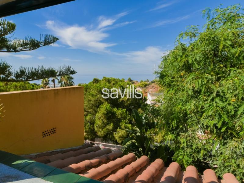 Foto 42a1047a-c7f3-423e-bb7d-da5875b6d8a7. Casa con parcheggio in Pinares de San Antón Málaga