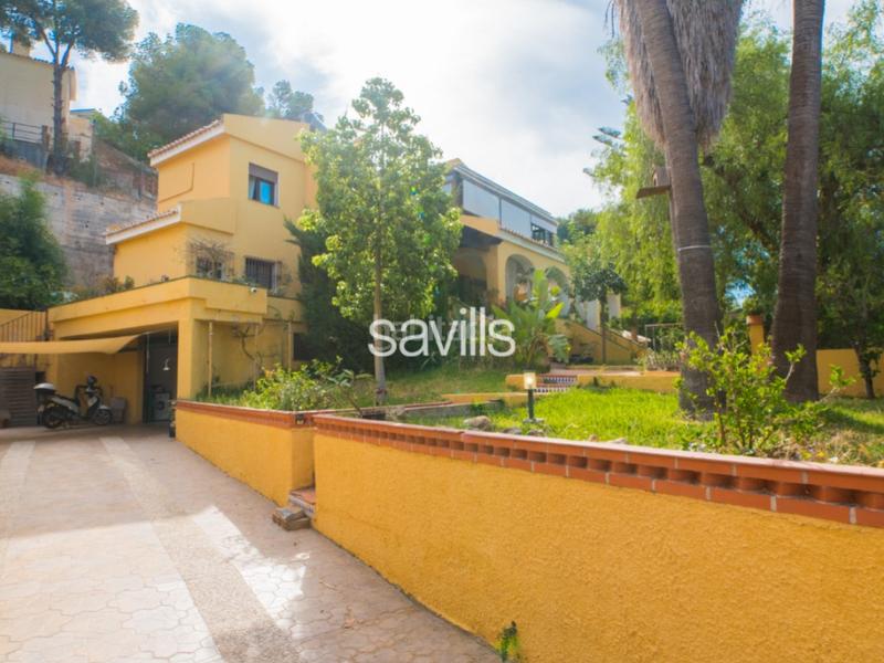 Foto 9c30fd4e-9b68-44b9-b003-4352ea9f351d. Casa con parcheggio in Pinares de San Antón Málaga