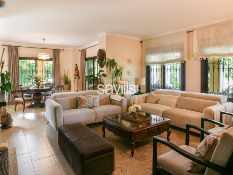 Foto be924f75-2e90-4e0d-97bf-7b7d3f91a080. Casa con parcheggio in Pinares de San Antón Málaga