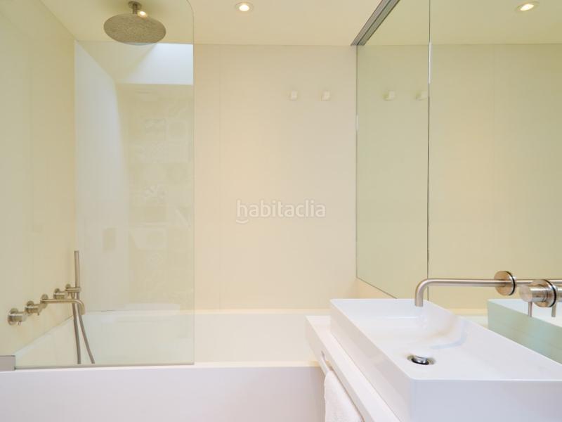 Foto 58d4bdcb-21fb-43bc-9f71-960bbdacfda5. Attique avec parking dans Paseo Marítimo Oeste - Pacífico Málaga