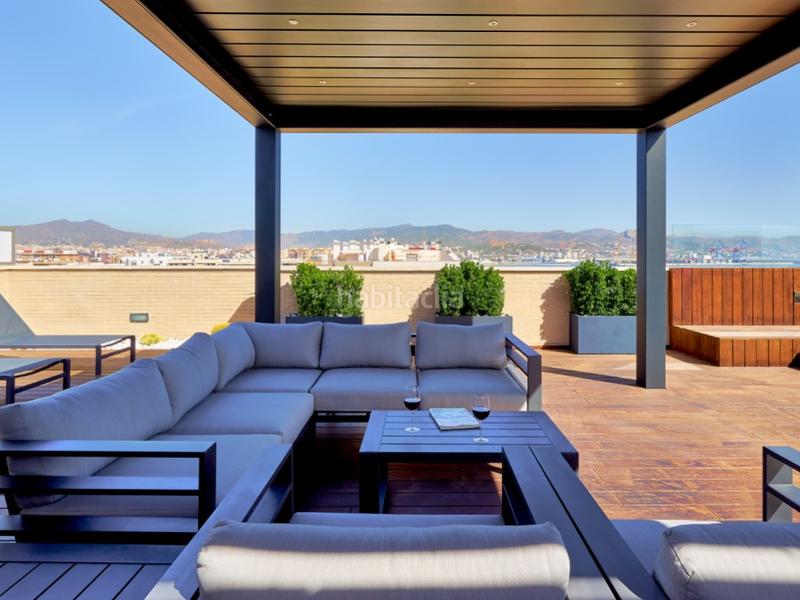 Foto 7b6c7039-5212-466b-b4b2-d535f12f01ed. Attique avec parking dans Paseo Marítimo Oeste - Pacífico Málaga