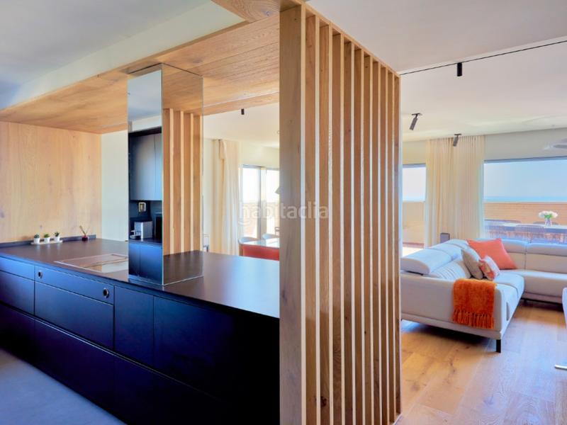 Foto ba6db60b-4c2d-4d7c-82db-199cf9216722. Attique avec parking dans Paseo Marítimo Oeste - Pacífico Málaga