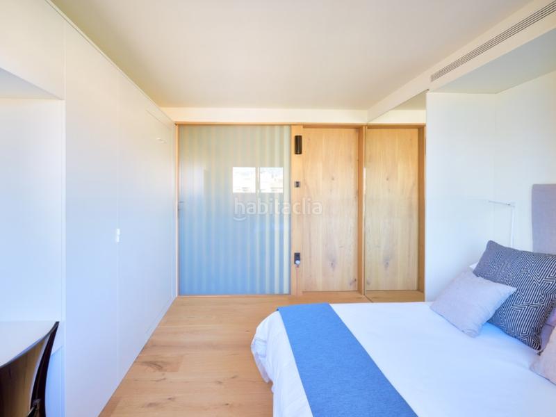 Foto ff8e5ada-d19a-43ac-ae84-2c28531282fd. Attique avec parking dans Paseo Marítimo Oeste - Pacífico Málaga