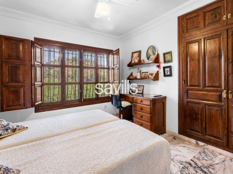 Foto 48e6618f-4ae9-4bfb-8a65-51daa6fd4fca. Alquiler casa savills presenta esta villa independiente ubicada en una tranquila zona residencial , muy bien comunicada y con todo en Benalmádena