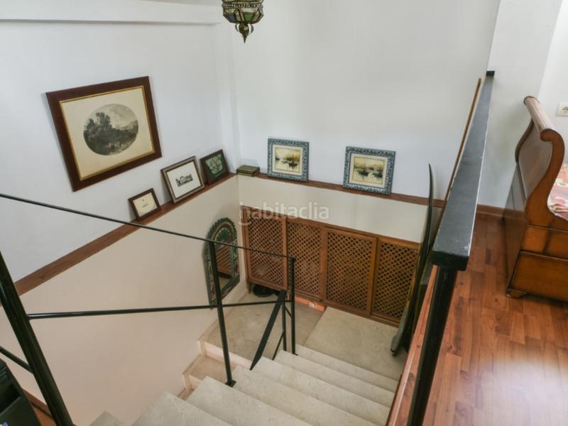 Foto c1b23f74-fef5-4ad6-9ff4-3f75210c8232. Casa villa con encanto, luz natural y jardín privado en Pinares de San Antón, en Málaga