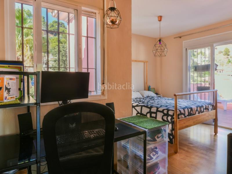 Foto c3f3dc15-788d-4cbf-ba59-4c87cae8bc7e. Casa villa con encanto, luz natural y jardín privado en Pinares de San Antón, en Málaga