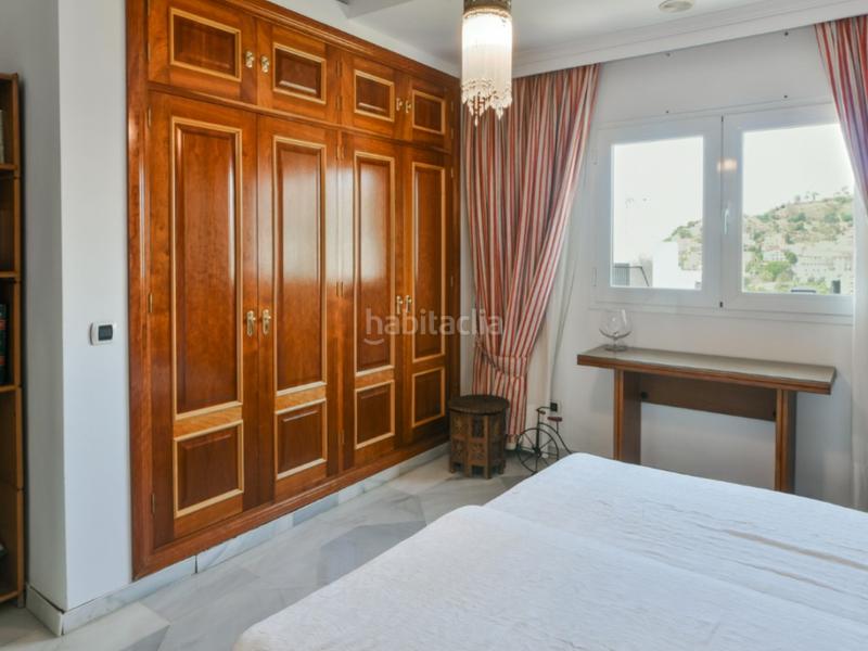 Foto 7ef5bc9b-80a9-4d05-b012-78479dbf19b3. Chalet exclusivo palacio en una parcela de 15.300 m con impresionantes vistas al mediterráneo. en Málaga