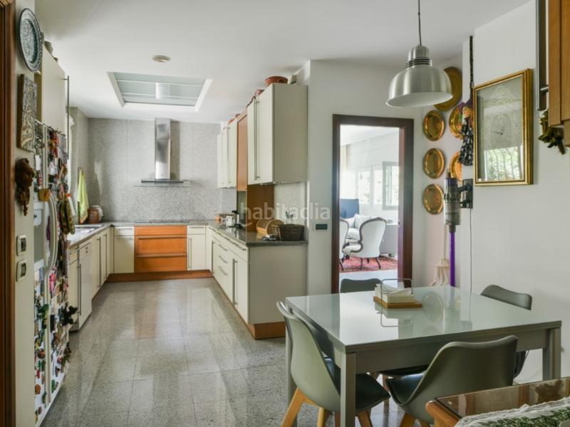 Foto e24cf361-5e13-4910-a459-8072b576ee2e. Chalet exclusivo palacio en una parcela de 15.300 m con impresionantes vistas al mediterráneo. en Málaga