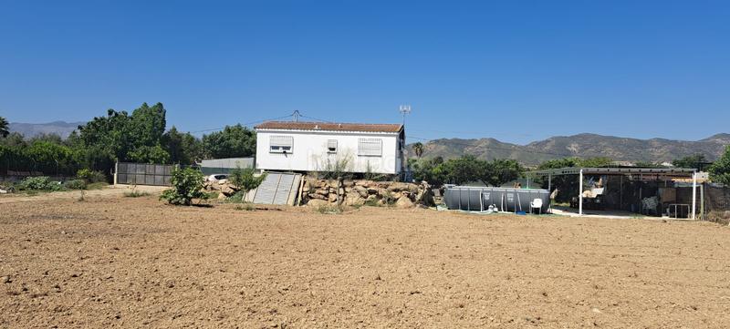 Foto 7fb6920e-e806-4aca-ae17-a81e748ac608. Fondo rustico in Campanillas Málaga