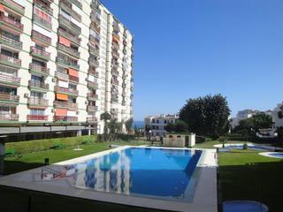 Rent Studio  Calle las naciones. Se alquila estudio en benalmádena