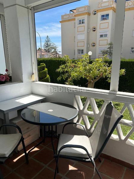 Foto 1e2dc0c0-4f4f-4c9f-b4b7-2b2deb793f48. Pis amb aparcament piscina a El Pinillo Torremolinos