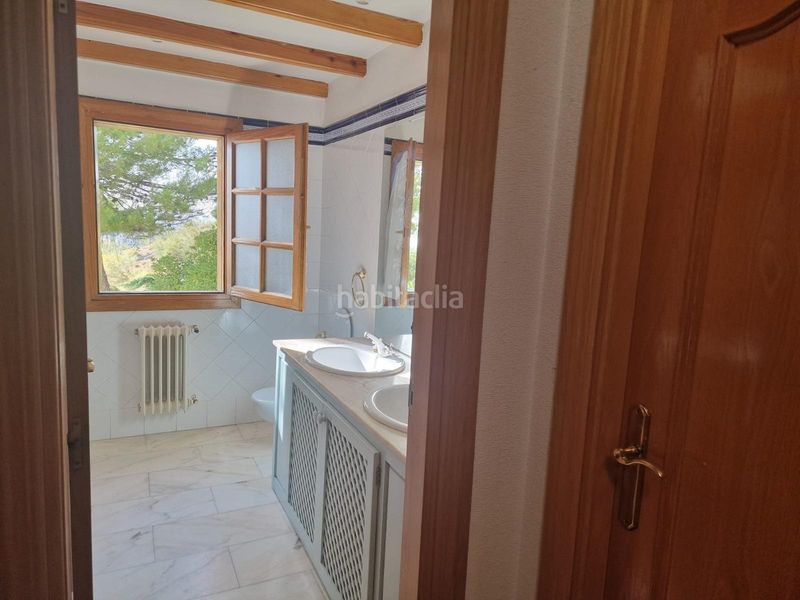 Foto 7ef5e4f5-3fef-4d28-be98-a6552b10d580. Chalet con riscaldamento parcheggio piscina in Víznar