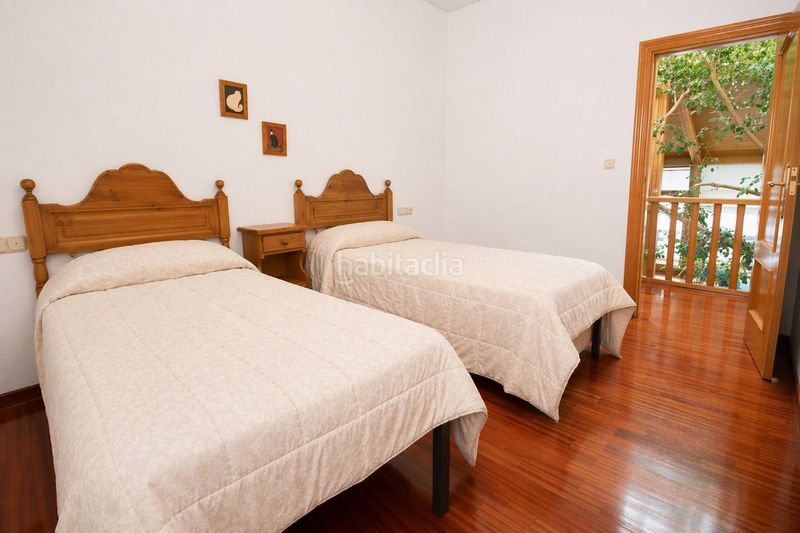 Foto b41905e5-2ffa-4771-b52a-b9549cb774a8. Chalet con riscaldamento parcheggio piscina in Víznar