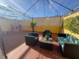 Pis en Hutor Vega. Amplio y luminoso piso en huetor vega con terraza, parking y tra