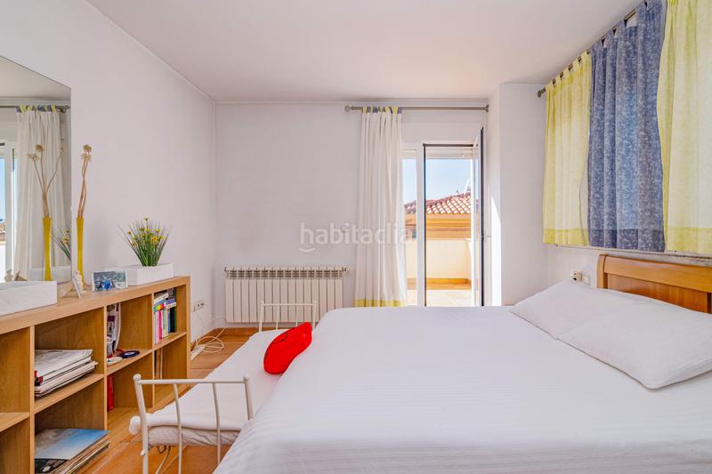 Foto 360ad6f3-74f3-4e19-8d4b-22427c862a2a. Chalet mit parking in Altos de la Zubia Zubia (La)