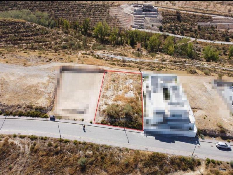 Foto c30a9f90-8d05-47d8-ab0a-56785a89b13a. Residential plot in Altos de la Zubia Zubia (La)