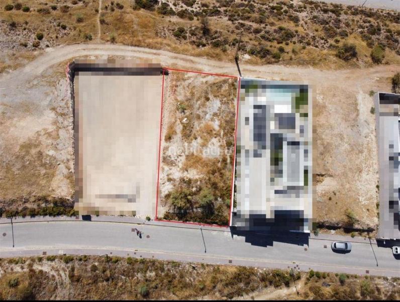 Foto f0eaf6e8-855b-43bf-a1a3-78fb5b52c01c. Residential plot in Altos de la Zubia Zubia (La)