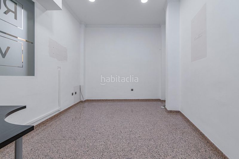 Foto 6cf1015e-d0e7-4efb-916c-78a574f81d05. Local comercial a Ogíjares