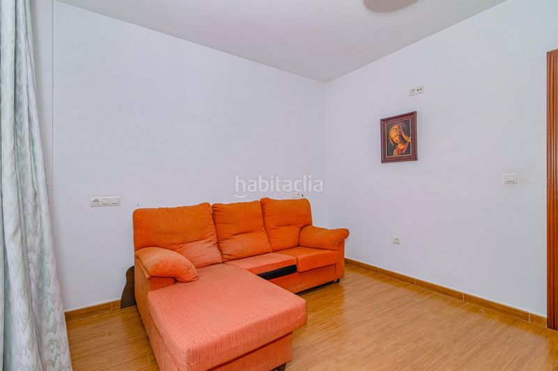 Foto 49ca86dd-8c10-4654-8416-93628705f2a5. Xalet amb aparcament piscina a Atarfe