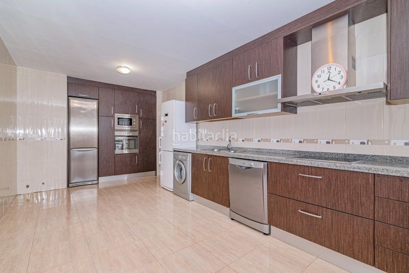 Foto 8b38b601-88c0-4e72-a1ad-3a4fd9c60fdb. Xalet amb aparcament piscina a Atarfe